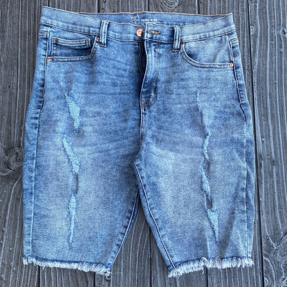 Juniors High Rise Ripped Fray Hem Jean Shorts